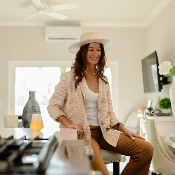 Banana Republic Sculpted Bootcut Pant - Picture 12 of 12